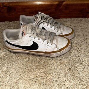 Nike Cream and Green Sneakers